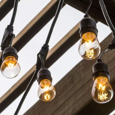 Transformez votre maison en un pays des merveilles en hiver avec des produits Café Lampes solaires