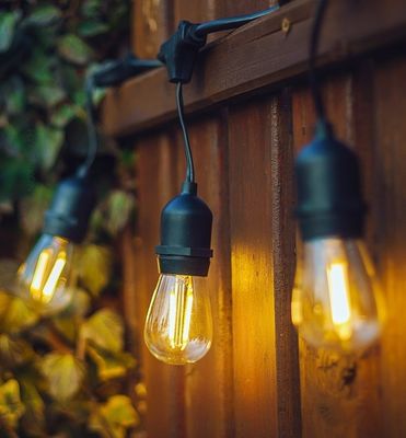 Lumières à LED de couleur personnalisée de 120 lm Lampes suspendues imperméables à l'eau Lampes extérieures avec ampoules