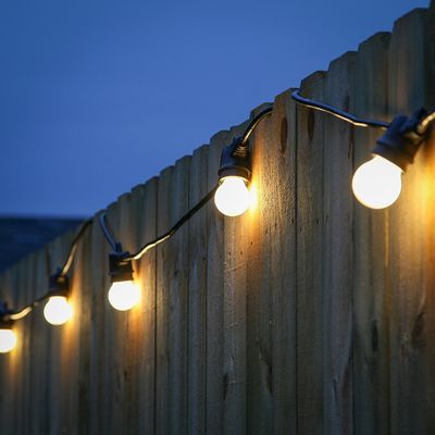 Couleur personnalisée conception unique LED Christmas Light String pour la décoration extérieure